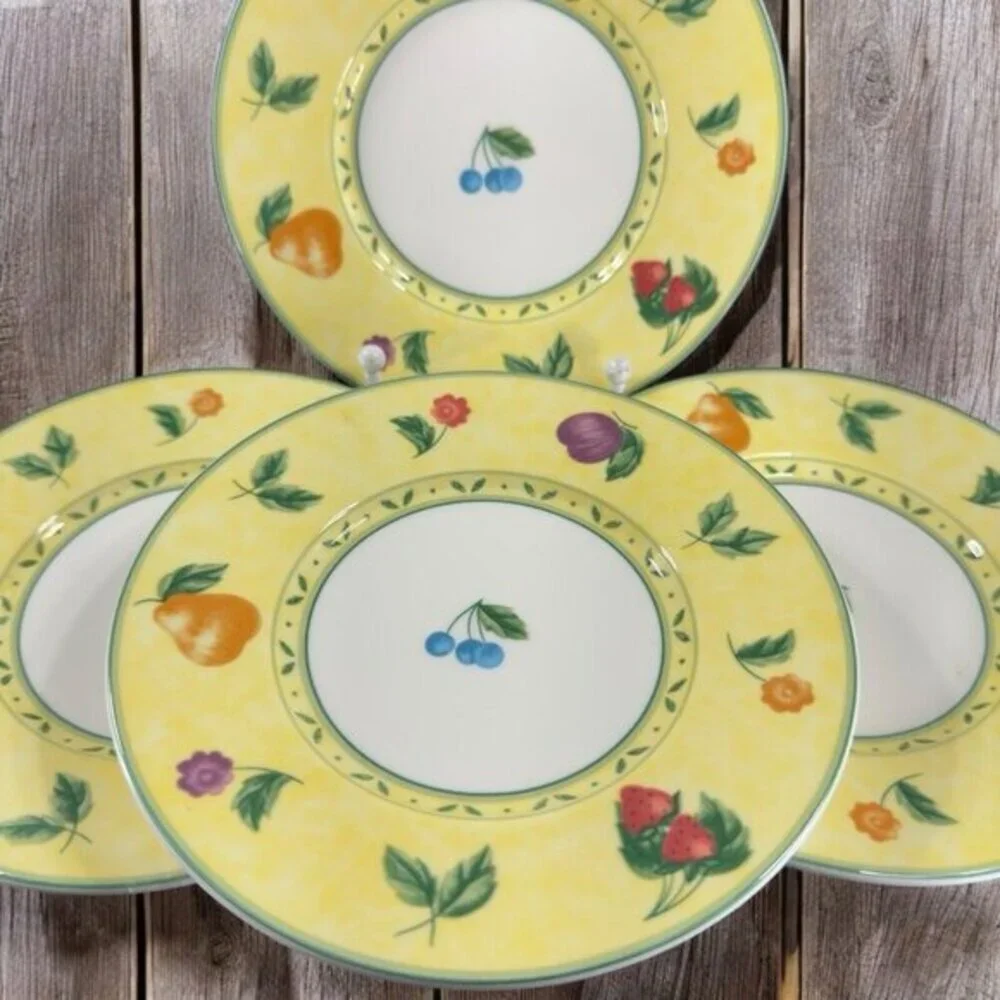 Victoria & Beale Savannah Porcelain Round‎ Dish Plate Set of 4 Dishes 6inch Wide